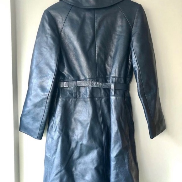Vintage Hudson’s Bay navy blue soft leather coat - Picture 4 of 5